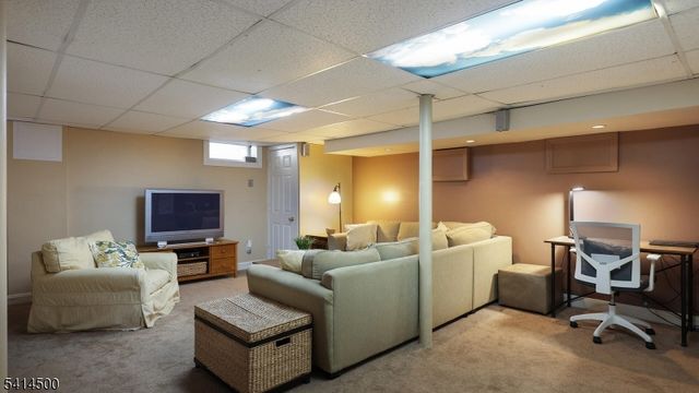 660 Glen Ave, Westfield Town, NJ 07090