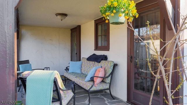 660 Glen Ave, Westfield Town, NJ 07090