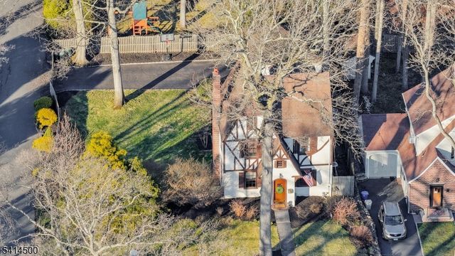 660 Glen Ave, Westfield Town, NJ 07090