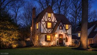 660 Glen Ave, Westfield Town, NJ 07090