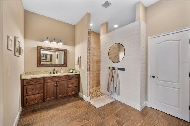 3212 E MERRIN ROAD, Plant City, FL 33567