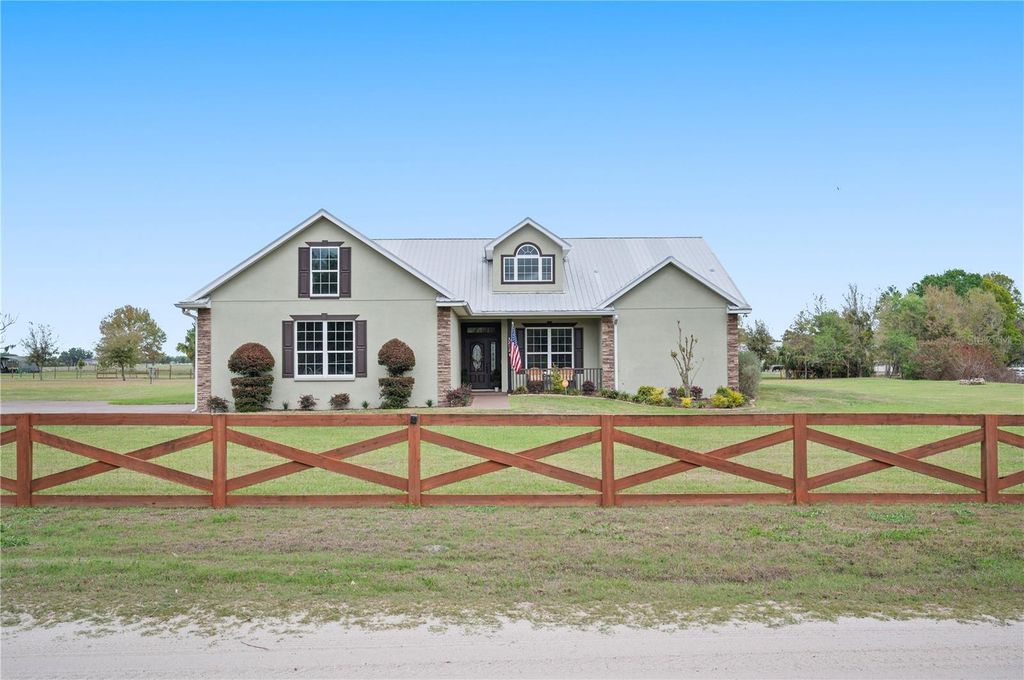 3212 E MERRIN ROAD, Plant City, FL 33567