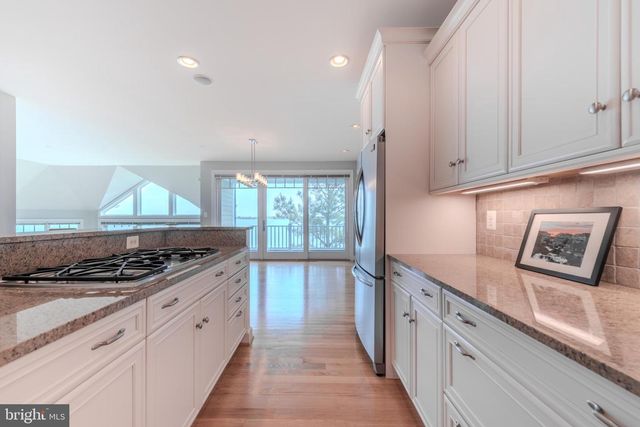 430 NARROWS POINTE DR, Grasonville, MD 21638
