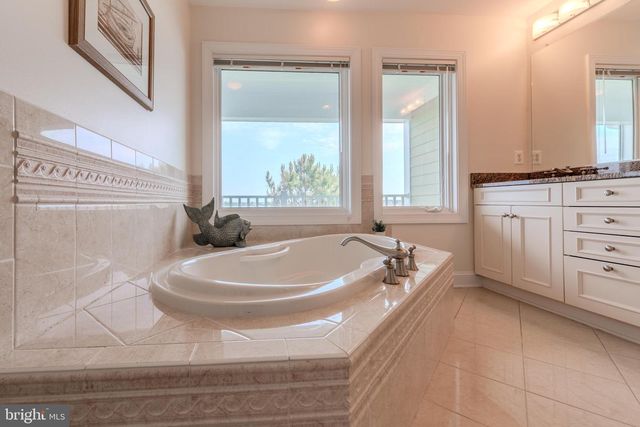 430 NARROWS POINTE DR, Grasonville, MD 21638