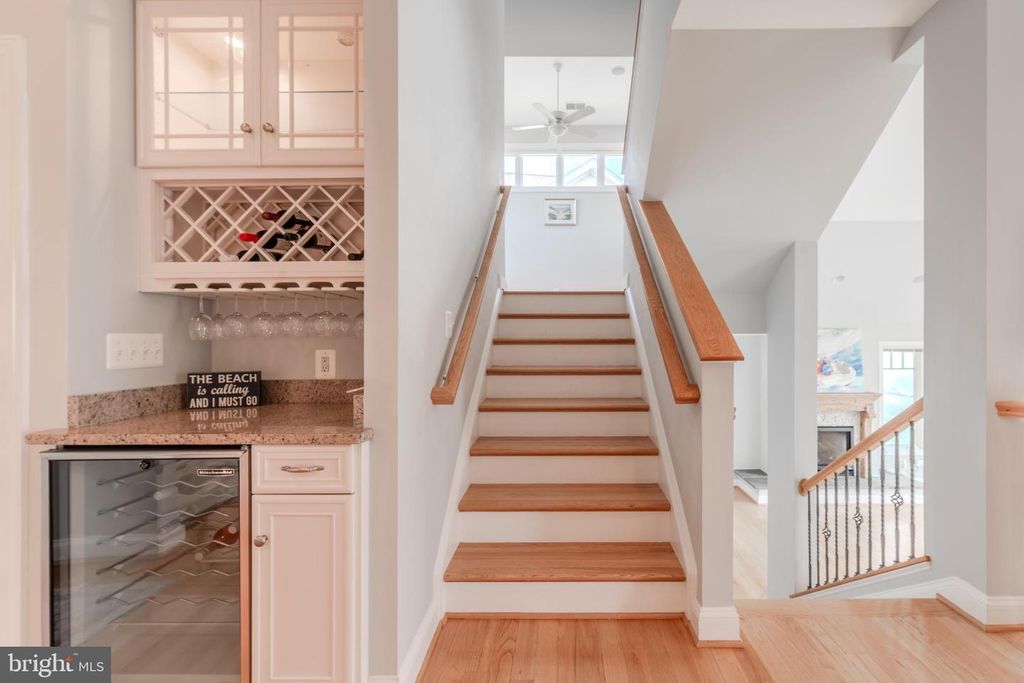Image 24 of property listing at 430 NARROWS POINTE DR, Grasonville, MD 21638