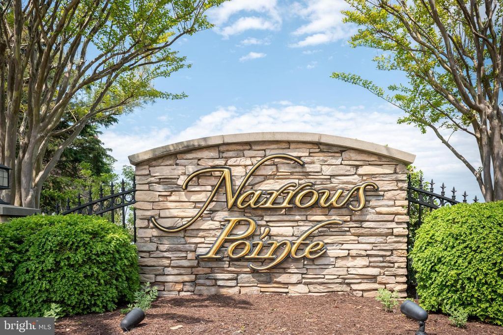 Image 3 of property listing at 430 NARROWS POINTE DR, Grasonville, MD 21638