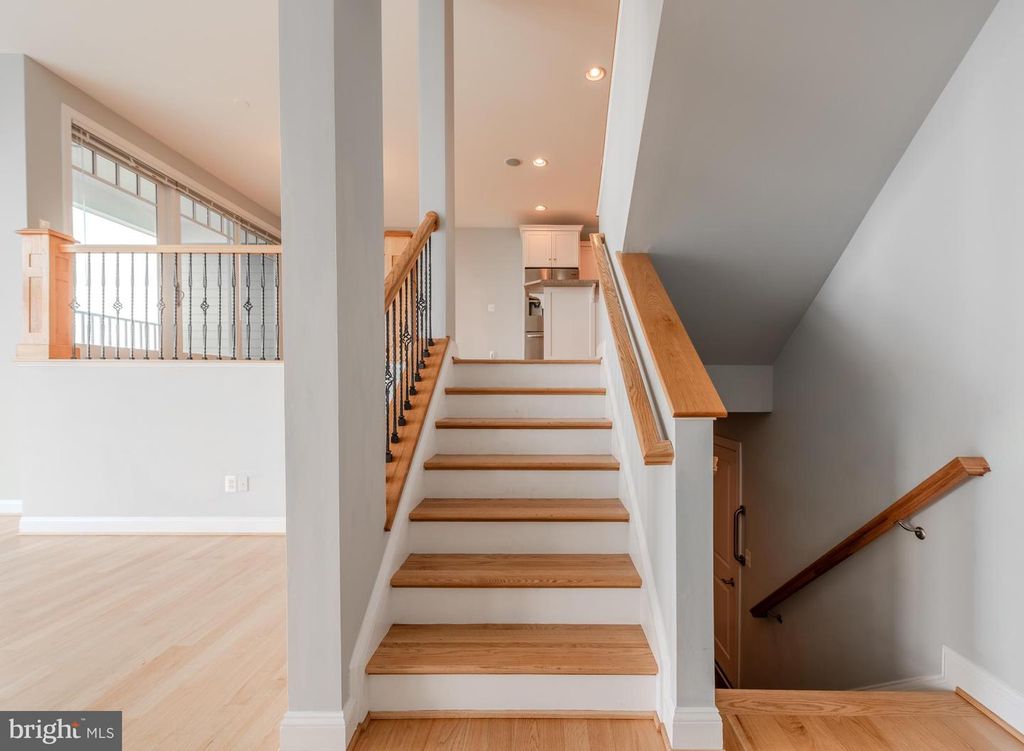 Image 40 of property listing at 430 NARROWS POINTE DR, Grasonville, MD 21638