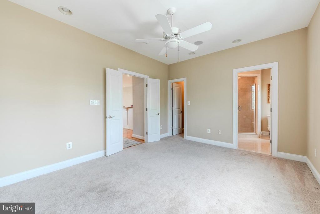 Image 48 of property listing at 430 NARROWS POINTE DR, Grasonville, MD 21638