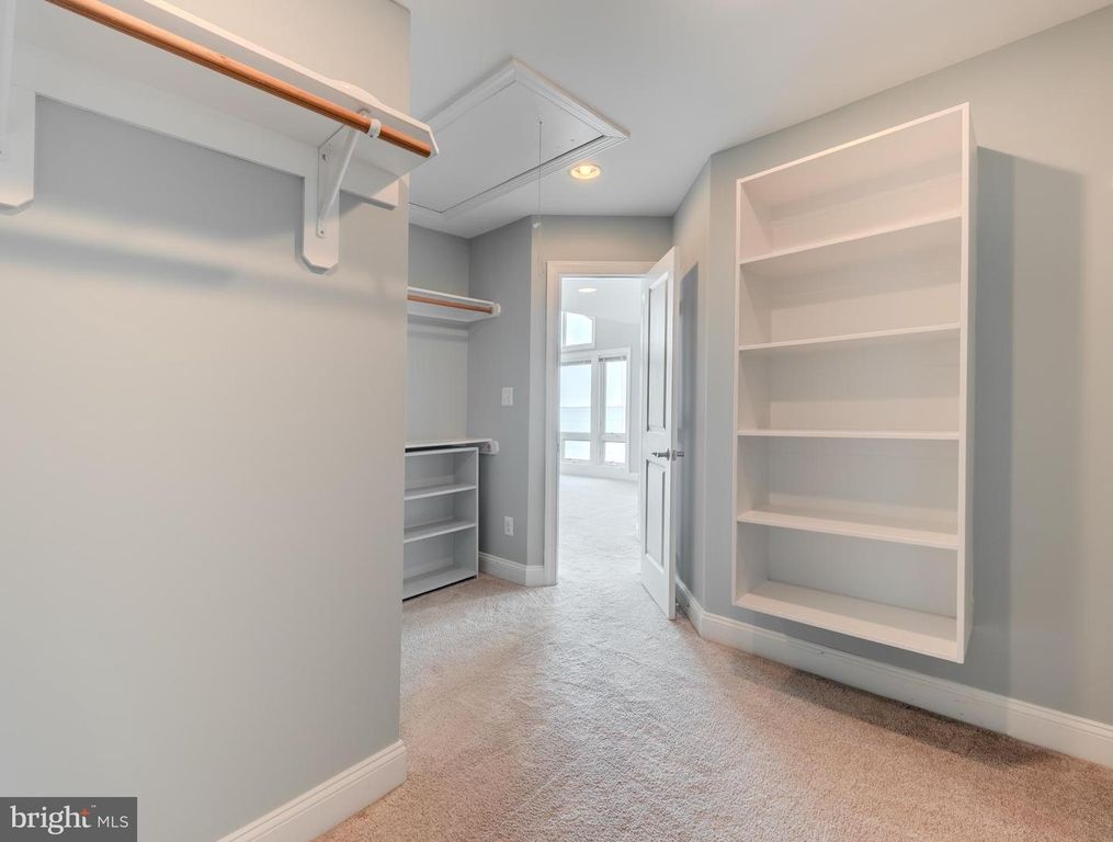 Image 58 of property listing at 430 NARROWS POINTE DR, Grasonville, MD 21638