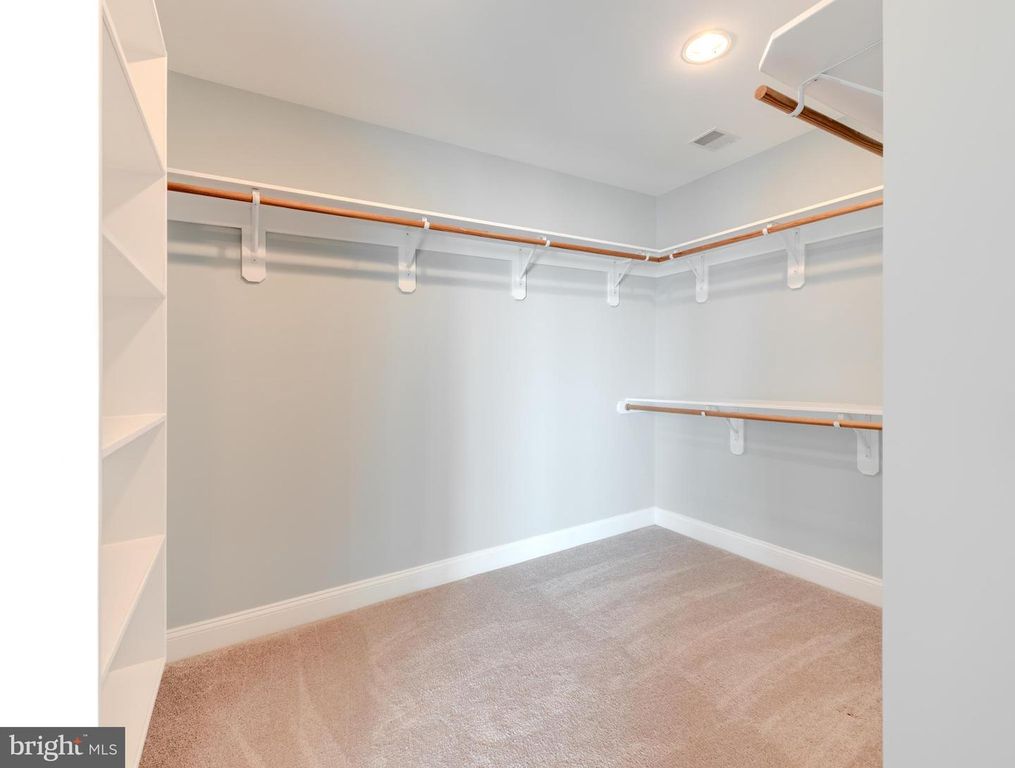 Image 59 of property listing at 430 NARROWS POINTE DR, Grasonville, MD 21638