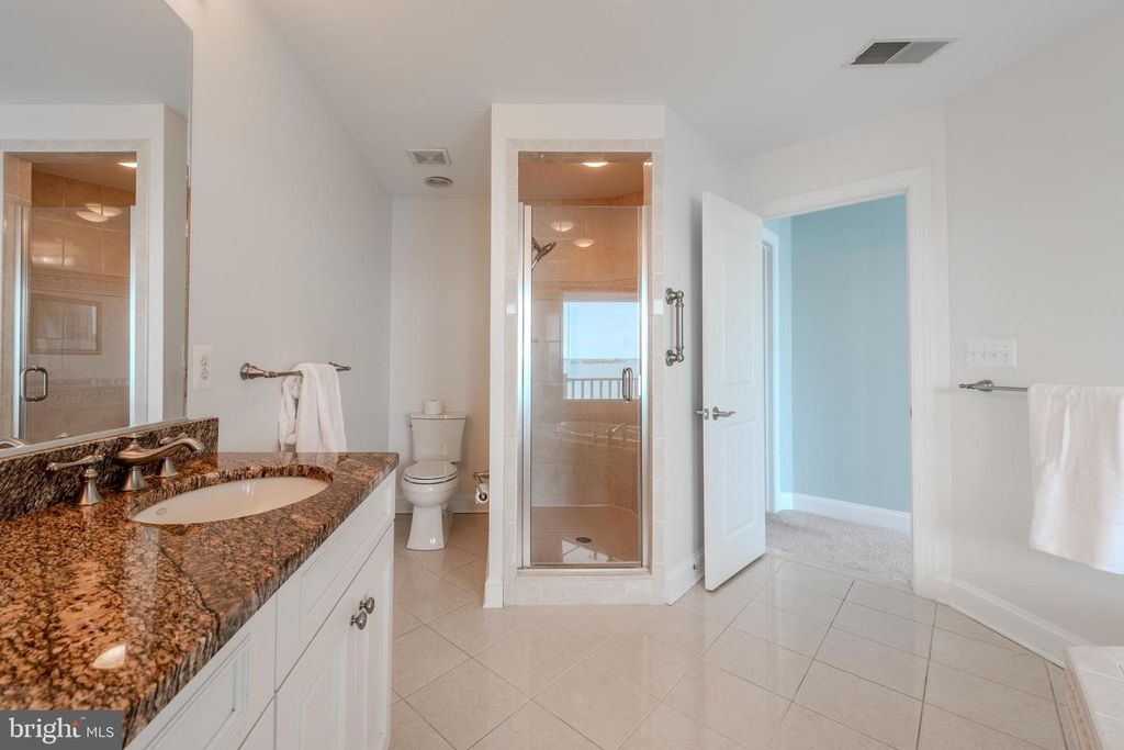 Image 61 of property listing at 430 NARROWS POINTE DR, Grasonville, MD 21638