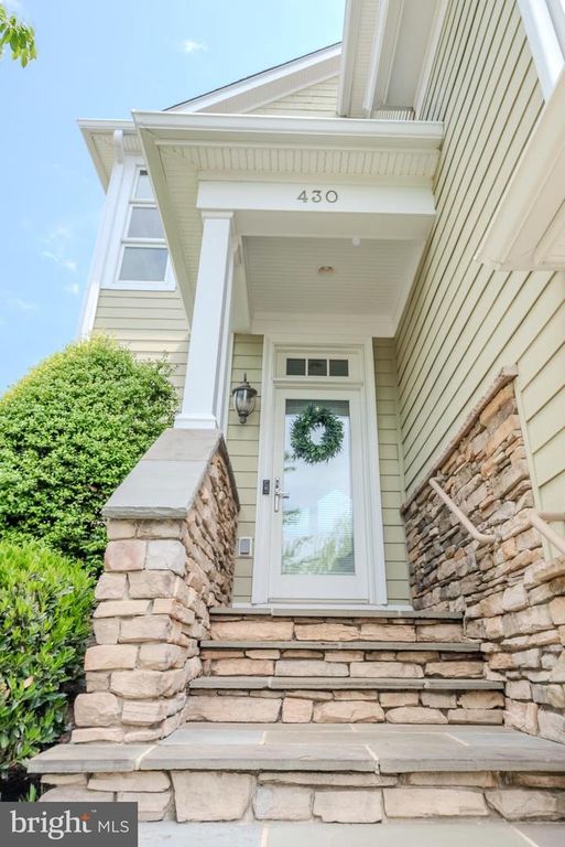 Image 70 of property listing at 430 NARROWS POINTE DR, Grasonville, MD 21638