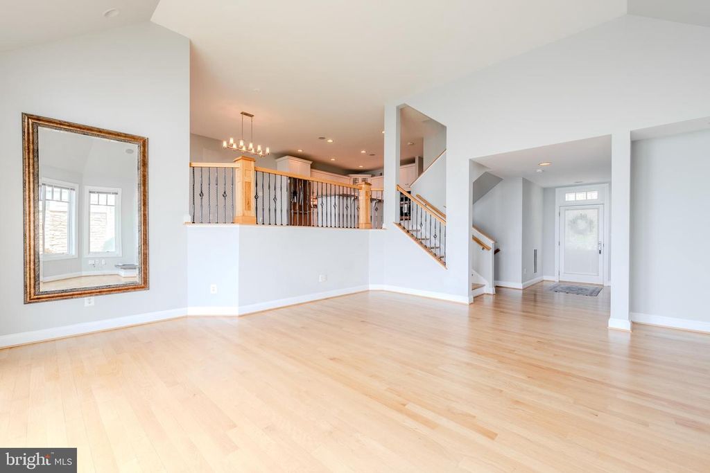 Image 9 of property listing at 430 NARROWS POINTE DR, Grasonville, MD 21638