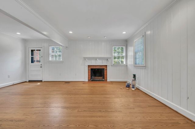520 32nd Ave, S, Nashville, TN 37212