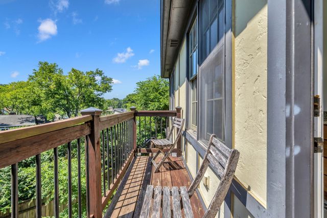 520 32nd Ave, S, Nashville, TN 37212