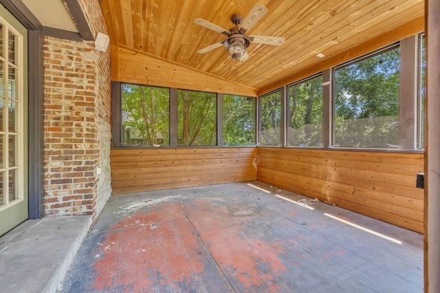 520 32nd Ave, S, Nashville, TN 37212