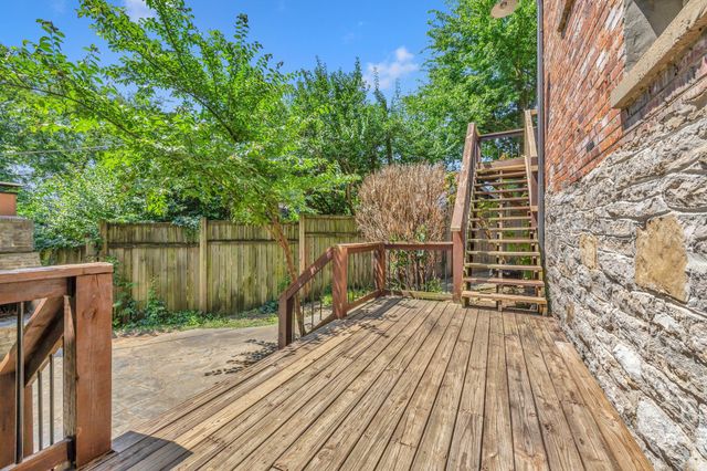 520 32nd Ave, S, Nashville, TN 37212