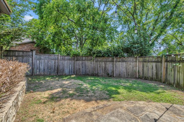 520 32nd Ave, S, Nashville, TN 37212