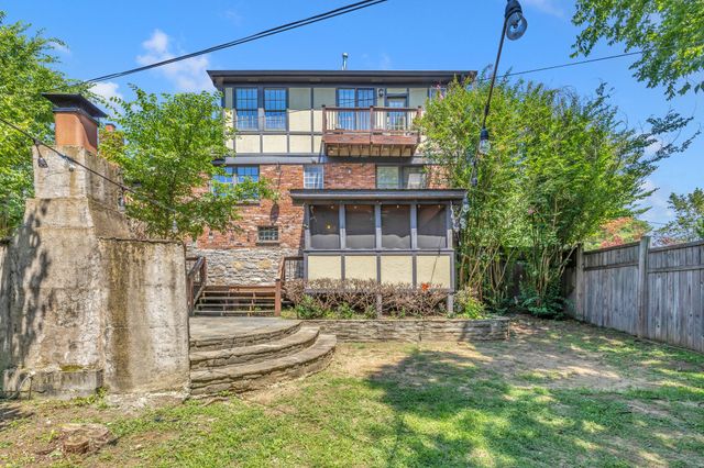 520 32nd Ave, S, Nashville, TN 37212