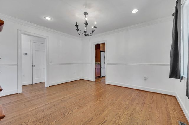 520 32nd Ave, S, Nashville, TN 37212