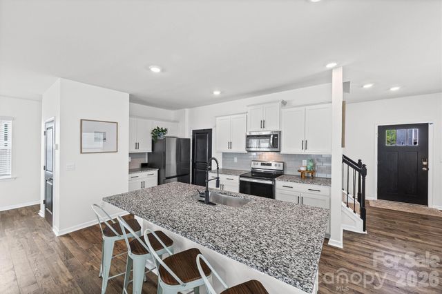 342 Court House Avenue, York, SC 29745