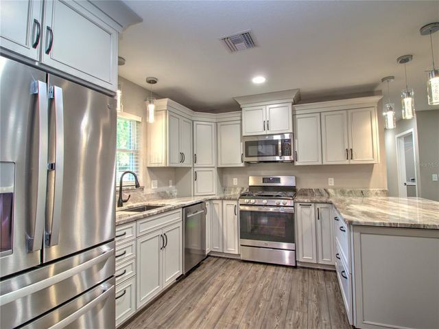 14271 NE 47TH AVENUE, Anthony, FL 32617