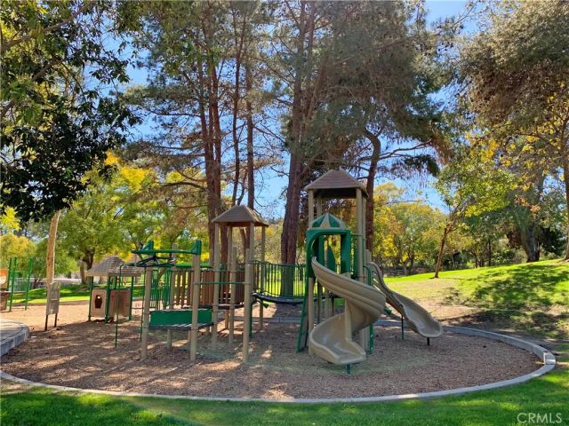23526 Los Adornos, Aliso Viejo, CA 92656