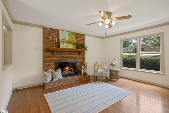 4 Bendingwood Court, Taylors, SC 29687