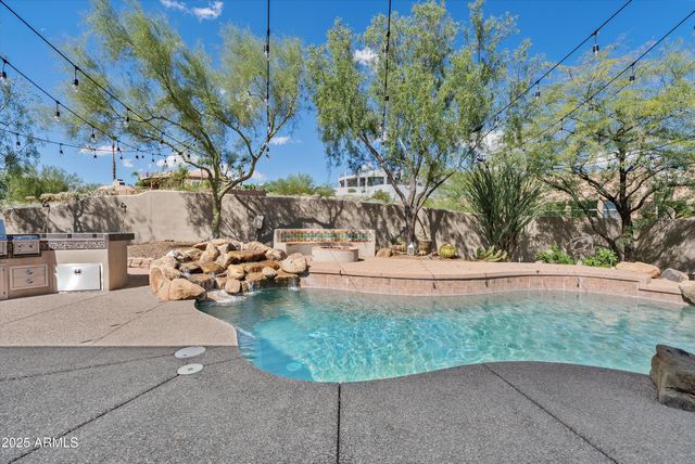 3314 W HERE TO THERE Drive, Phoenix, AZ 85086