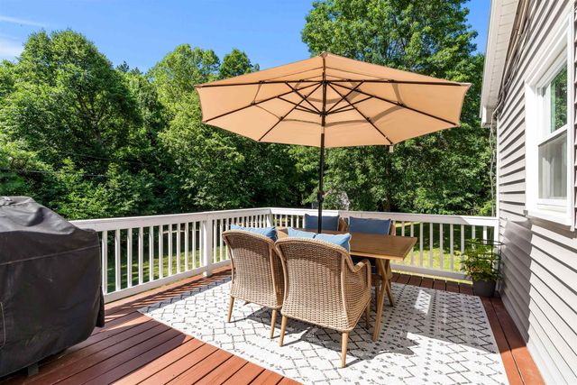 34 Tallant Road, Pelham, NH 03076