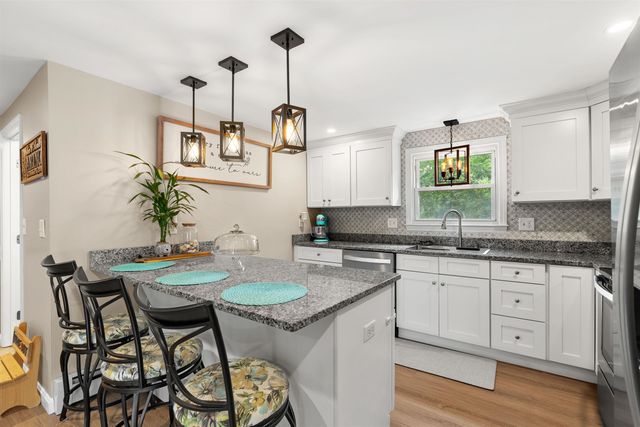 34 Tallant Road, Pelham, NH 03076