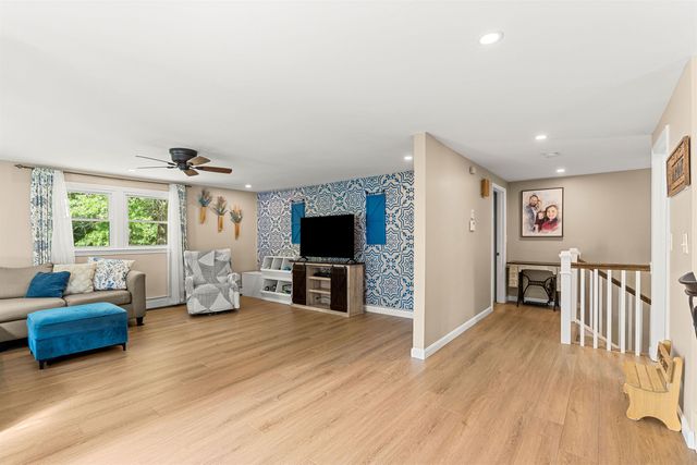 34 Tallant Road, Pelham, NH 03076