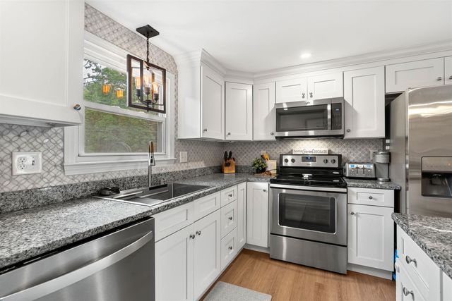34 Tallant Road, Pelham, NH 03076