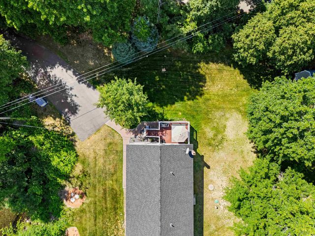 34 Tallant Road, Pelham, NH 03076