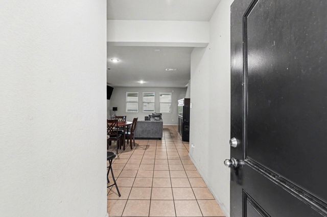 2807 Glenfield Manor Lane, Houston, TX 77014