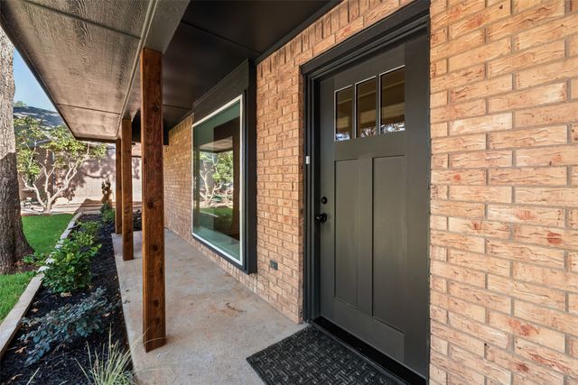 3500 Raynorwood Court, Arlington, TX 76015