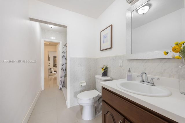 20450 SW 198th Ave, Miami, FL 33187