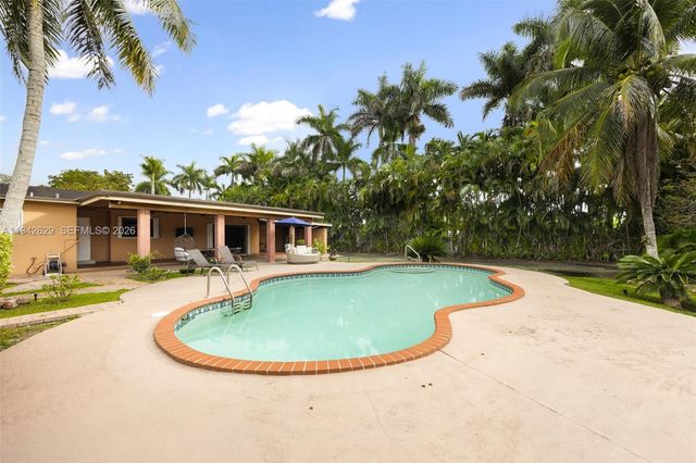 20450 SW 198th Ave, Miami, FL 33187