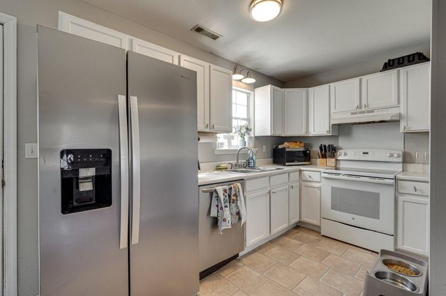 4332 Pattentown Road, Ooltewah, TN 37363