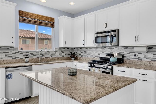 38754 S Running Roses Lane, Saddlebrooke, AZ 85739