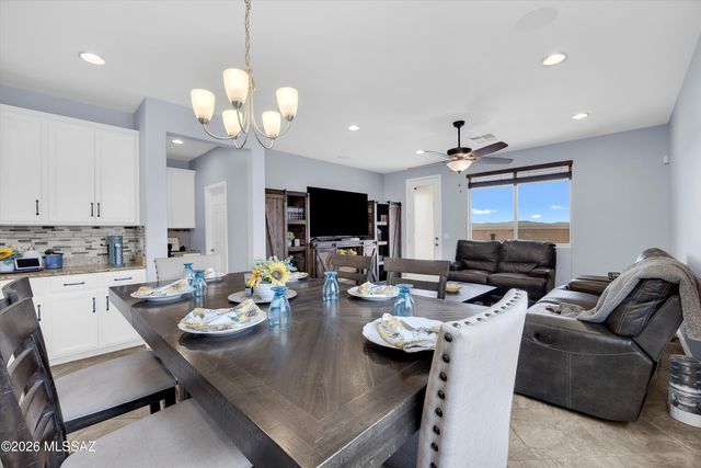 38754 S Running Roses Lane, Saddlebrooke, AZ 85739