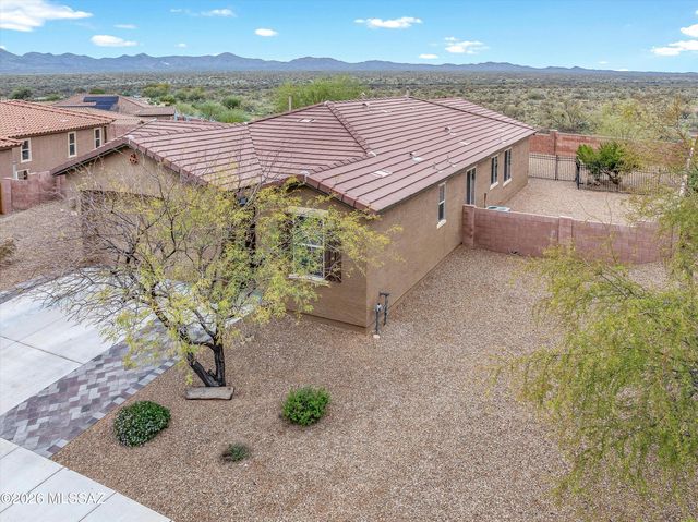 38754 S Running Roses Lane, Saddlebrooke, AZ 85739