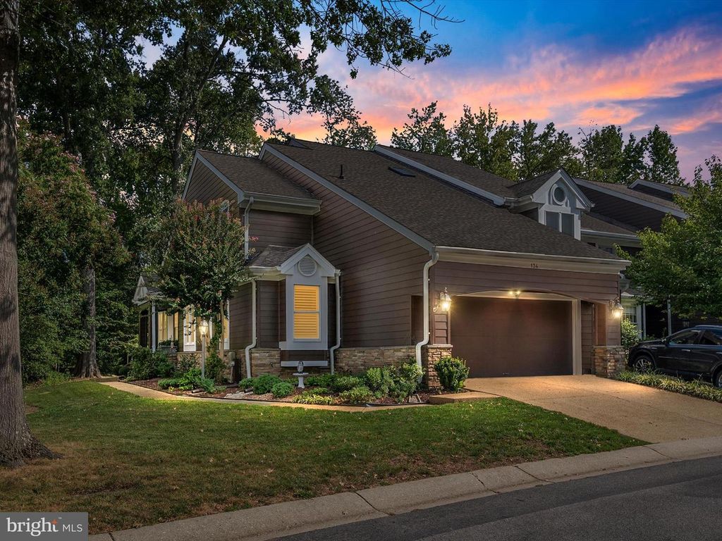 134 SUMMER VILLAGE DR #120, Annapolis, MD 21401
