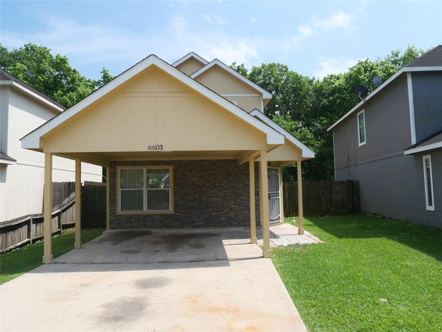 6603 Schambray Street, Houston, TX 77085