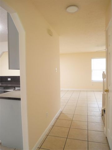 6603 Schambray Street, Houston, TX 77085