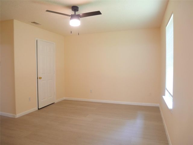 6603 Schambray Street, Houston, TX 77085