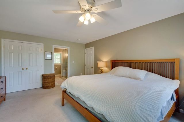 3 Paris Way, Woburn, MA 01801