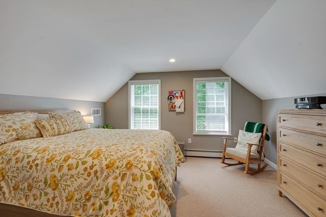 3 Paris Way, Woburn, MA 01801