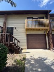 458 Seneca Lane, Bolingbrook, IL 60440