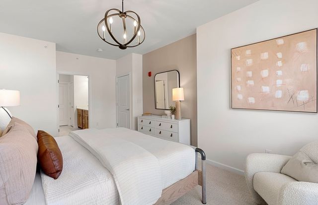 2 Codman Way 408, Westborough, MA 01581